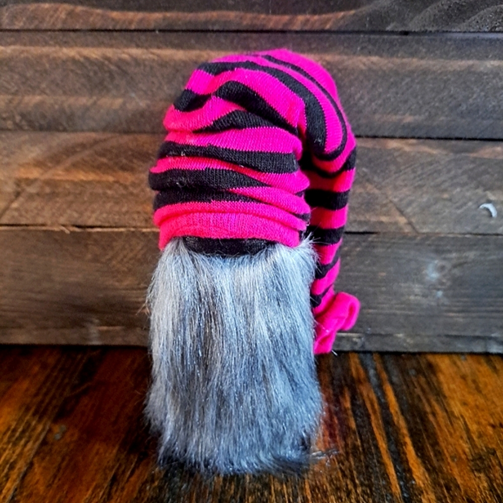 Handmade Gnome - Pink Gnome